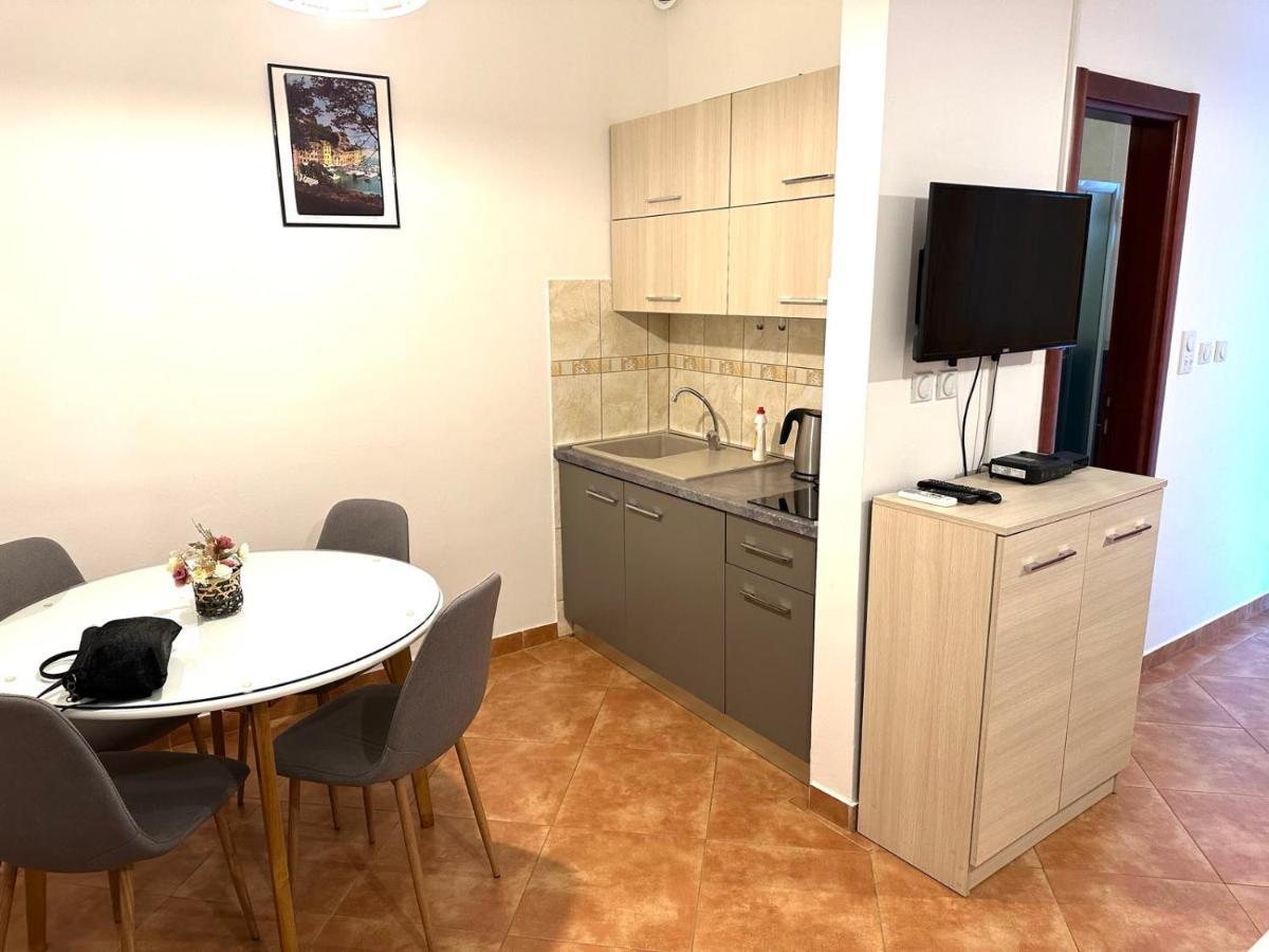 Apartment Anja Herceg Novi Eksteriør billede